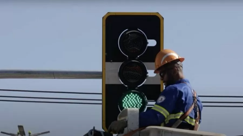 Região começa a receber semáforos novos, para reduzir congestionamentos